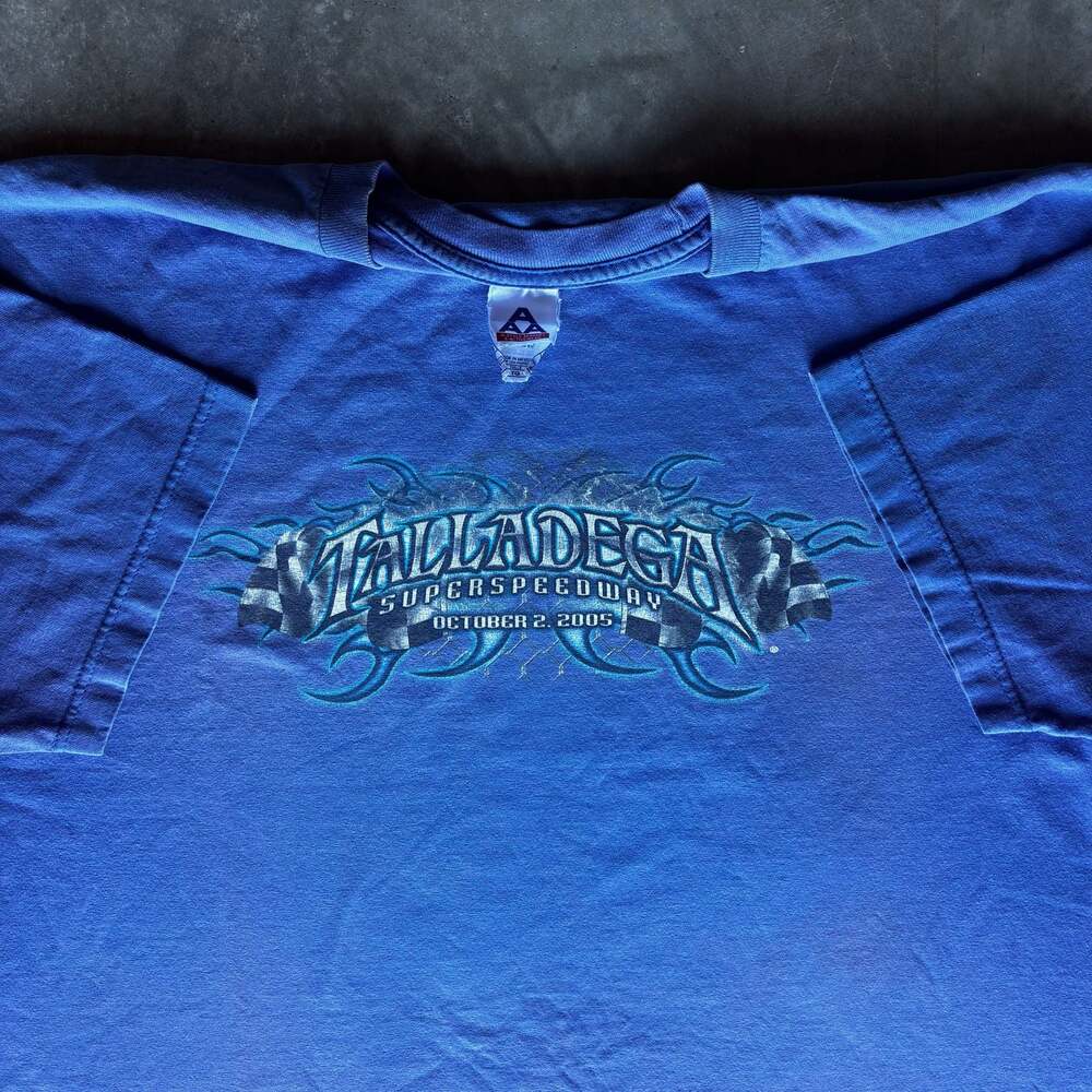 Vintage Talladega Superspeedway blue flaming faded skate T shirt
